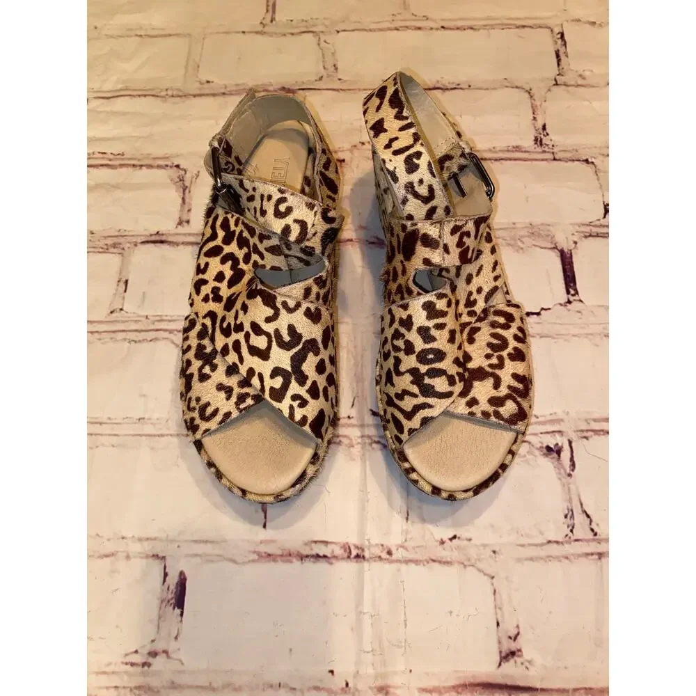 Matisse x Amuse Society Runaway Leopard Calf Hair Platform Sandals – Size 7M - Picture 2 of 9